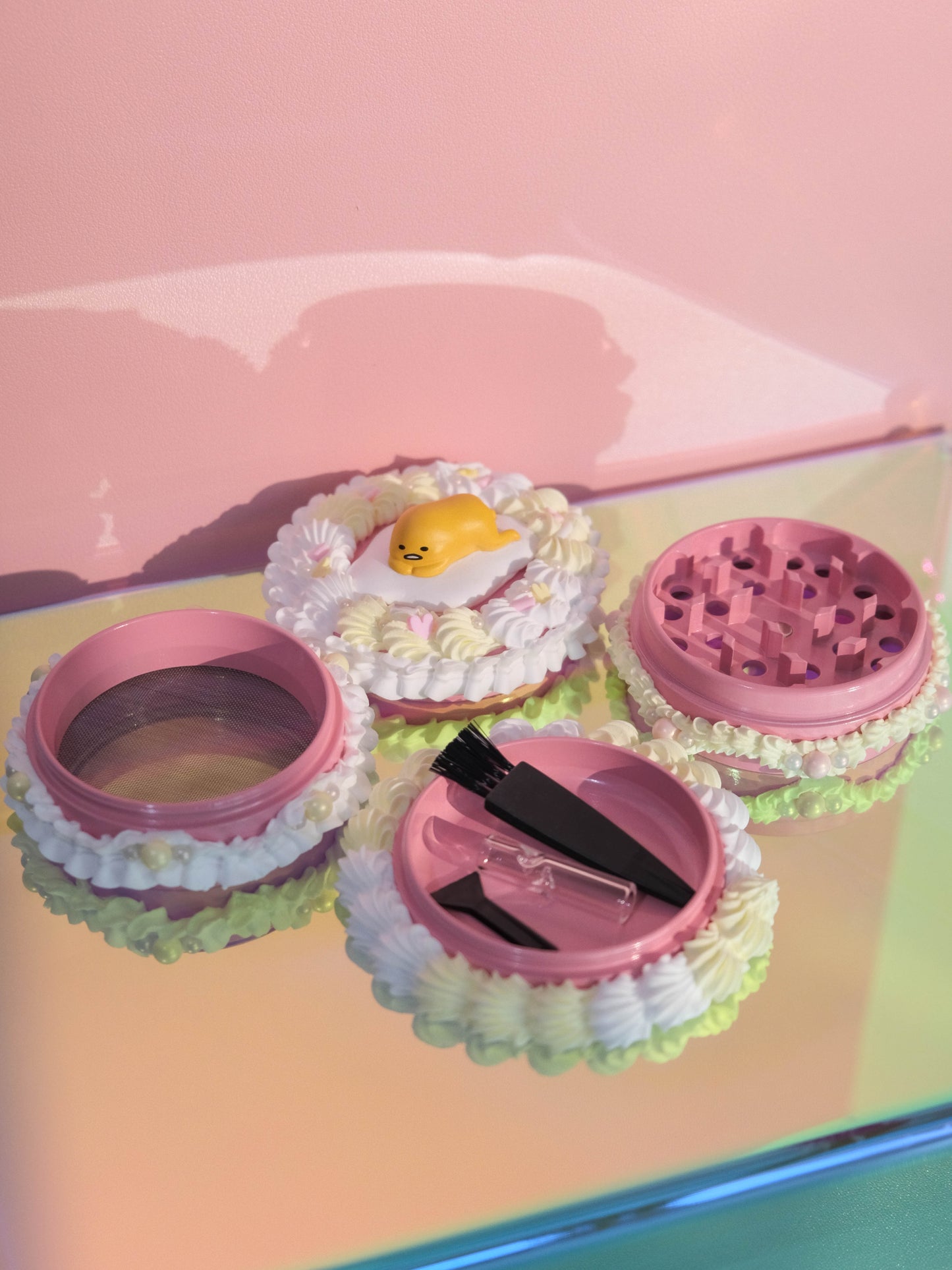 So Lazy Gudetama Cake - Grinder