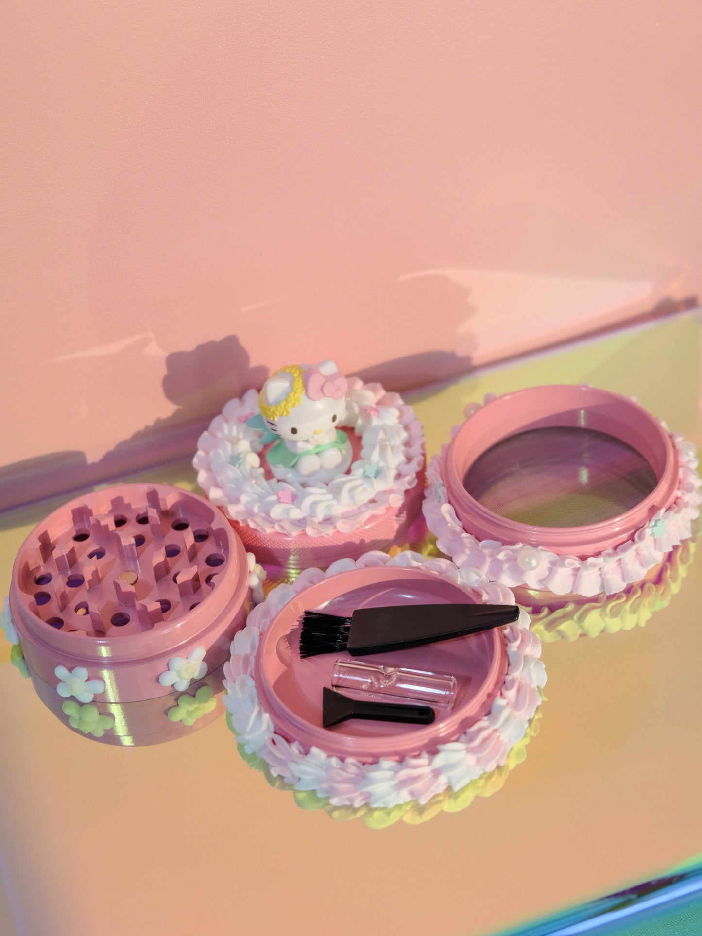 Hello Kitty Flower Fairy Cake - Grinder