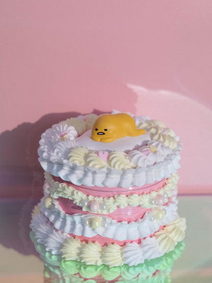 So Lazy Gudetama Cake  - Grinder