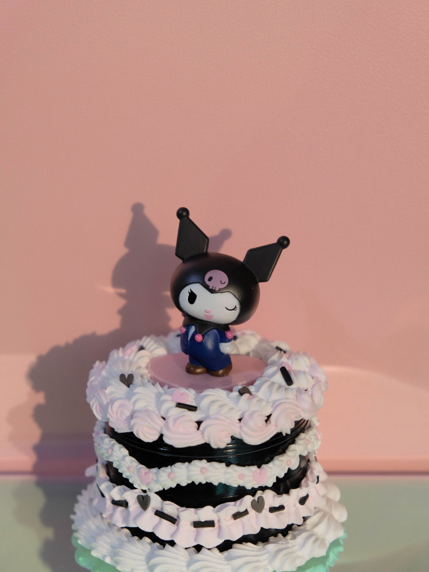 Kuromi Big Boss Cake - Grinder