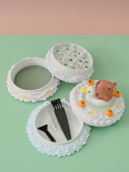 Capybara Hitchhike on Duckie - Grinder