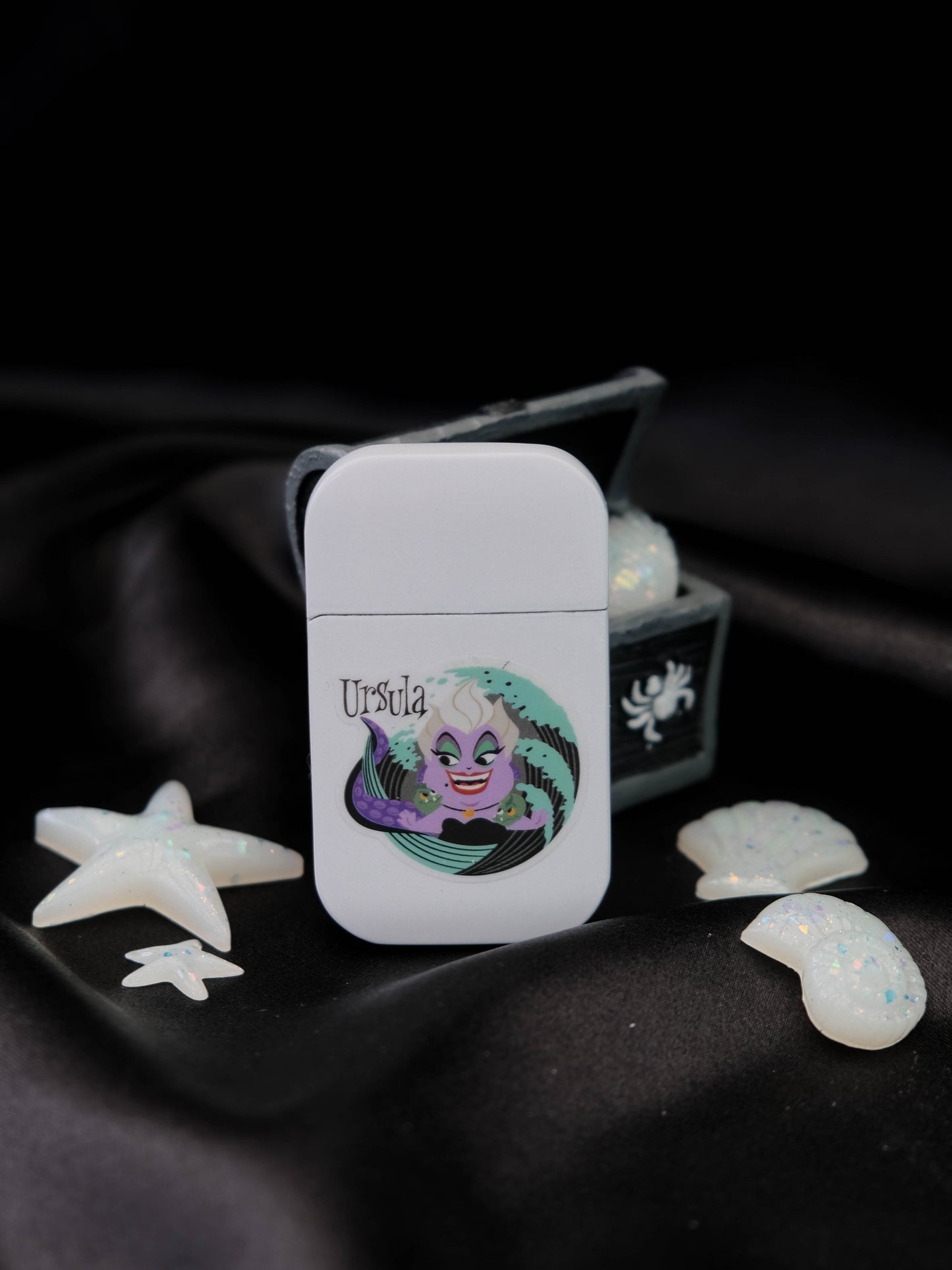 Ursula the Octopus Queen Lighter